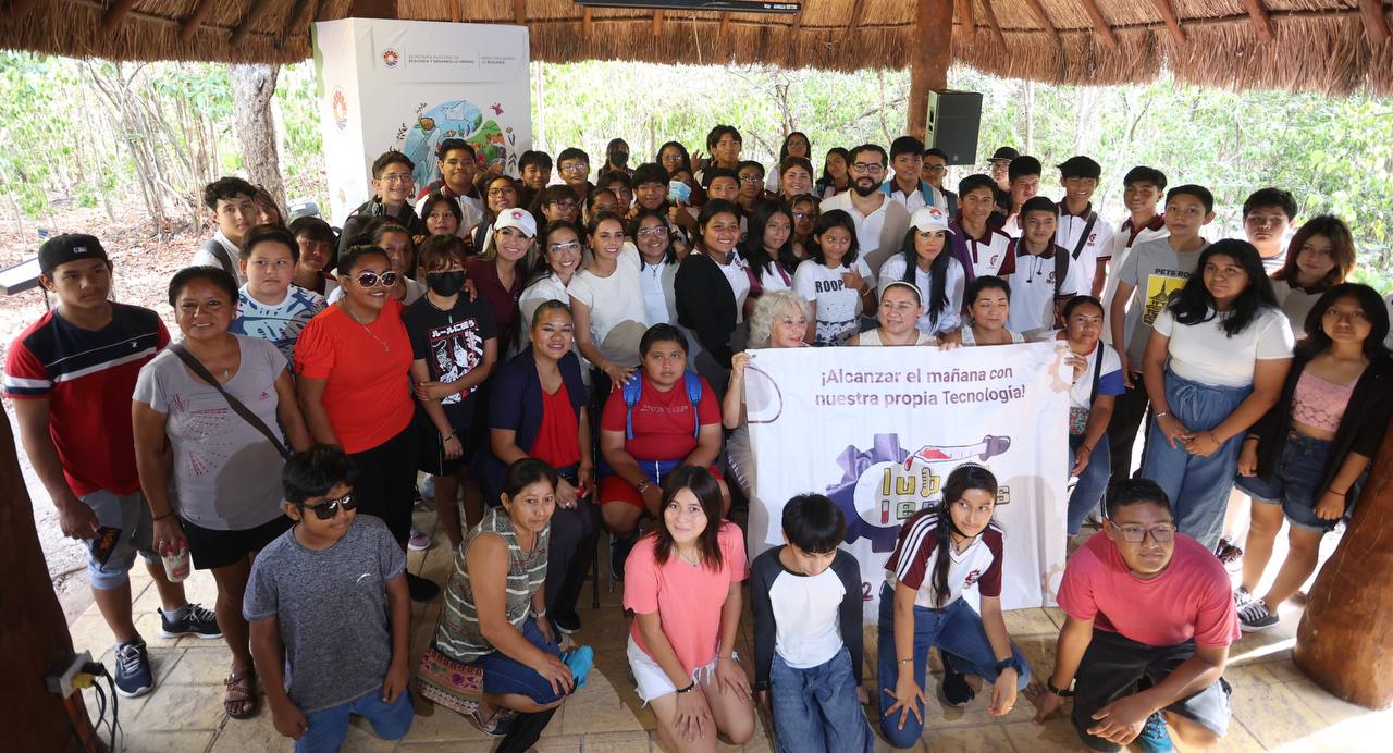 uploads/6/32/01 (4).Jpg